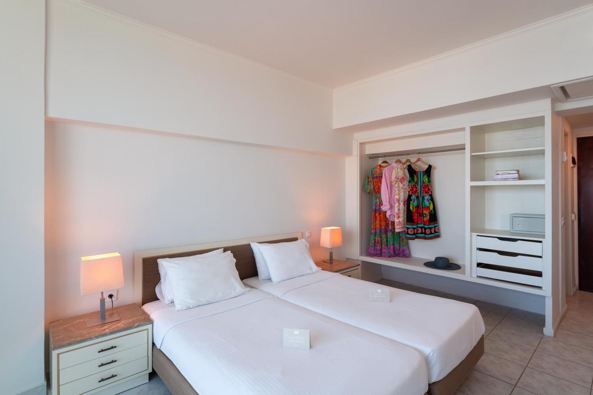Aquarium View Hotel Rhodes City Екстер'єр фото